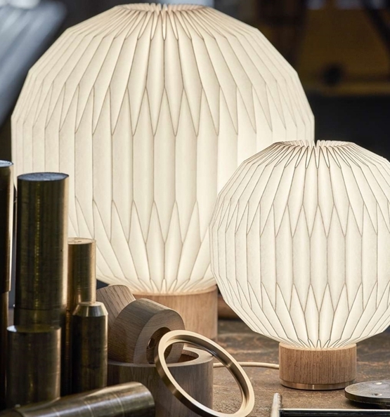 375 Bordlampe Medium Lys Papir